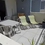 Vue Degagee Et Terrasse, 4 Pers, Piscine, Parking, Entre Port Et * Agde